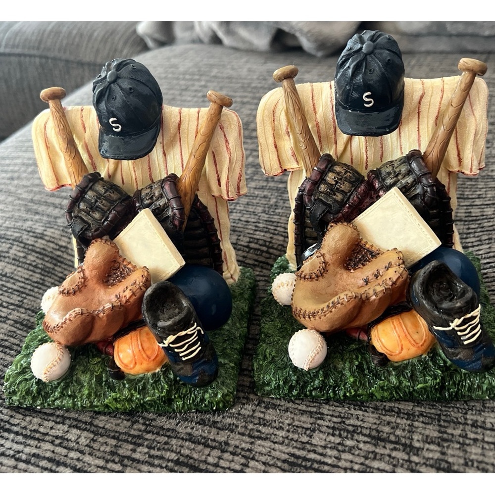 Vintage Set of 2 Baseball Themed Resin Bookends 3D Balls Bats Gloves Cleats Shoe